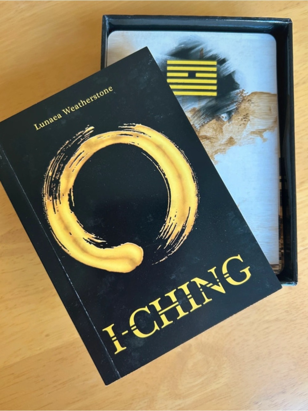 I Ching Oracle Cards - Picture 3 of 6